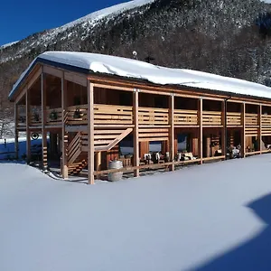 La Tresenda Hotel And Mountain Farm Hotel